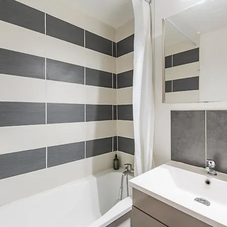 Le Pastel - 10 Couchages - Proche Cathédrale Reims