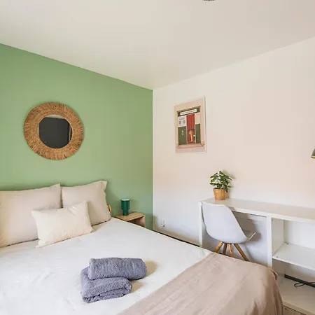 Le Pastel - 10 Couchages - Proche Cathedrale Apartment *